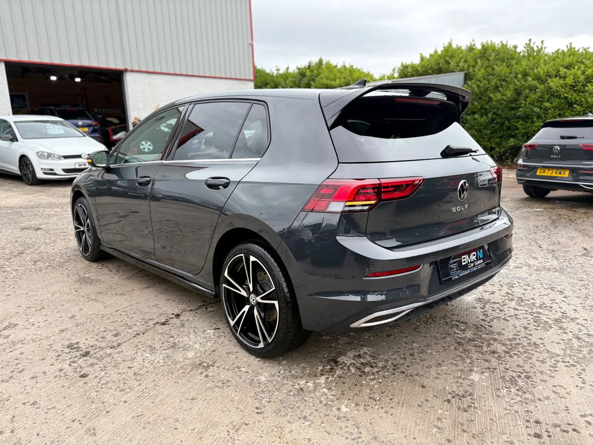 2023 VW GOLF 1.4 TSI AUTO DSG HYBRID - Image 6
