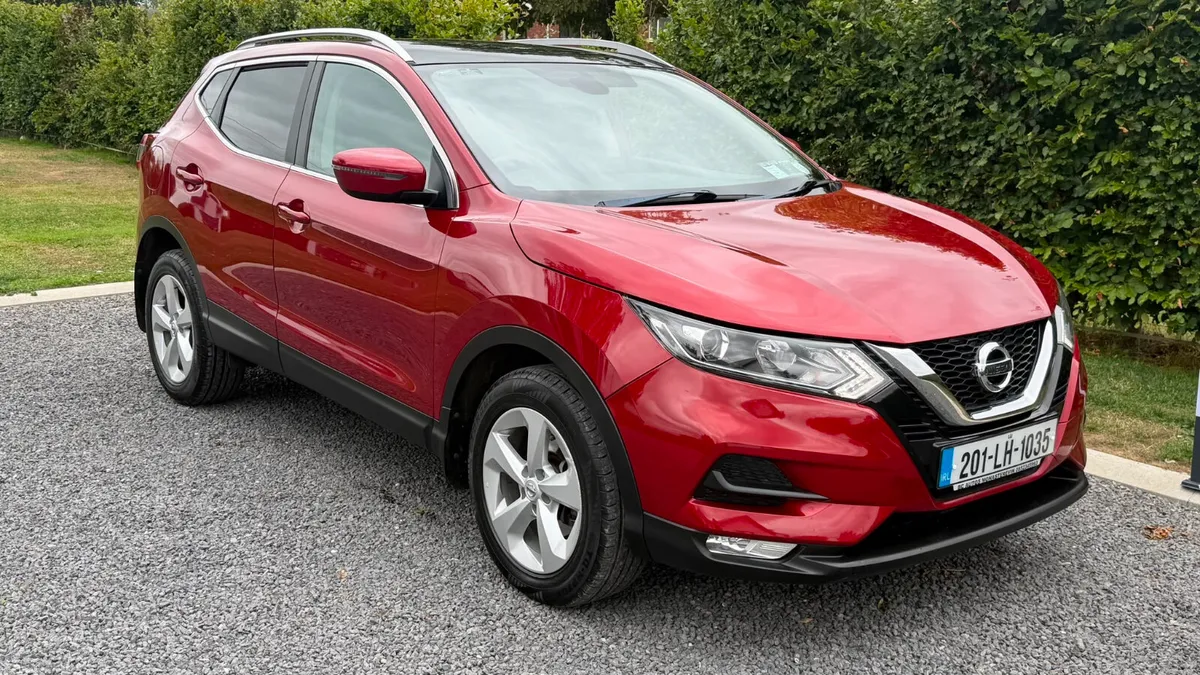 2020 Nissan Qashqai SE Auto 1.5 Dci Pan Roof - Image 1