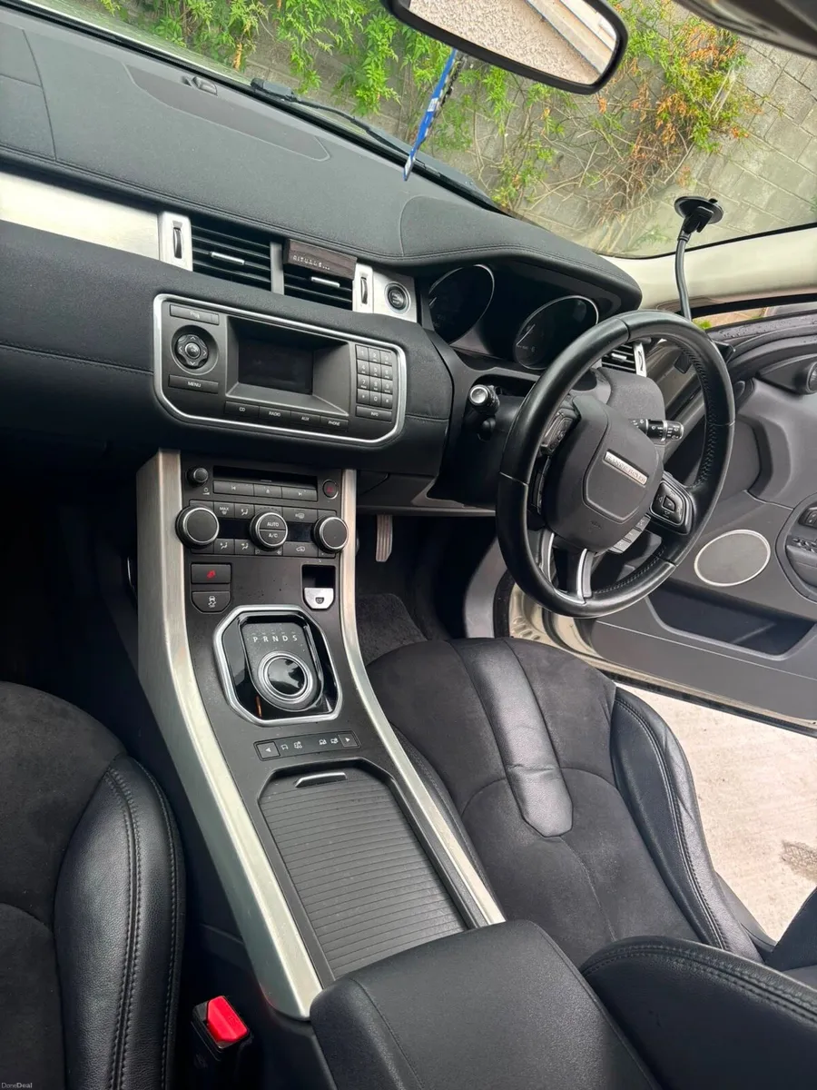 Land Rover Range Rover Evoque 2.2 Diesel - Image 4