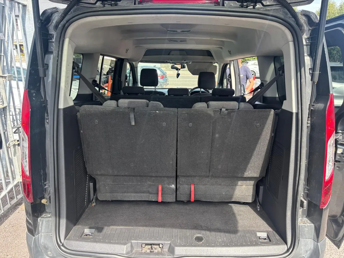 Ford Tourneo CONNECT 1.5 DIESEL  7  Seater - Image 2