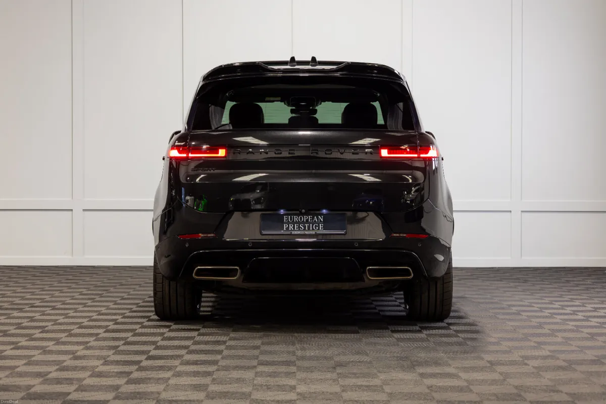 232 Range Rover Sport P440e Dynamic SE - Image 5