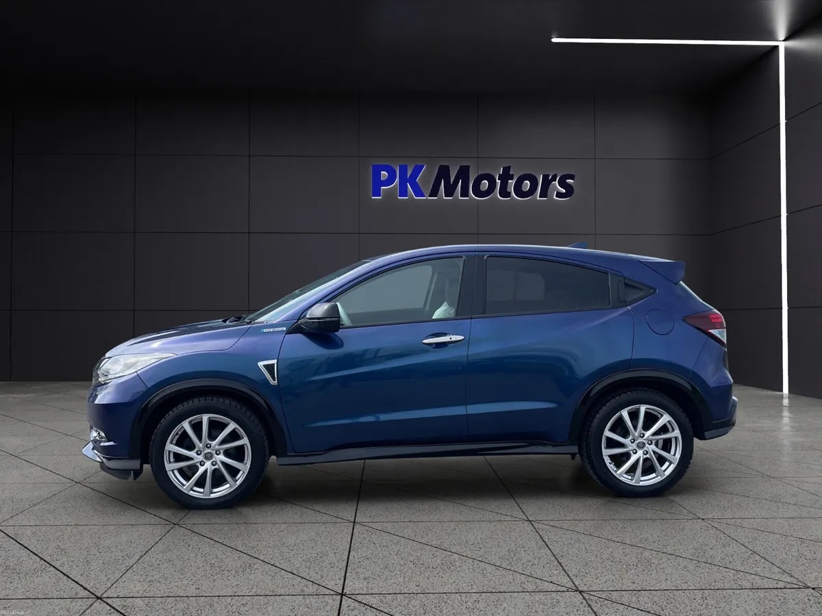 2016 Honda Vezel 1.5 hybrid - Image 3