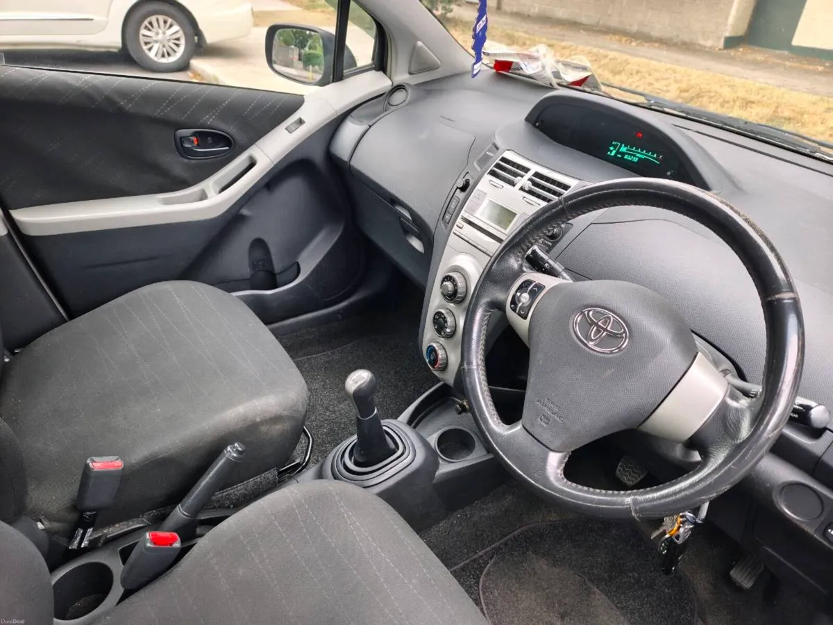Yaris 1.0 petrol New Nct low kilometers - Image 6