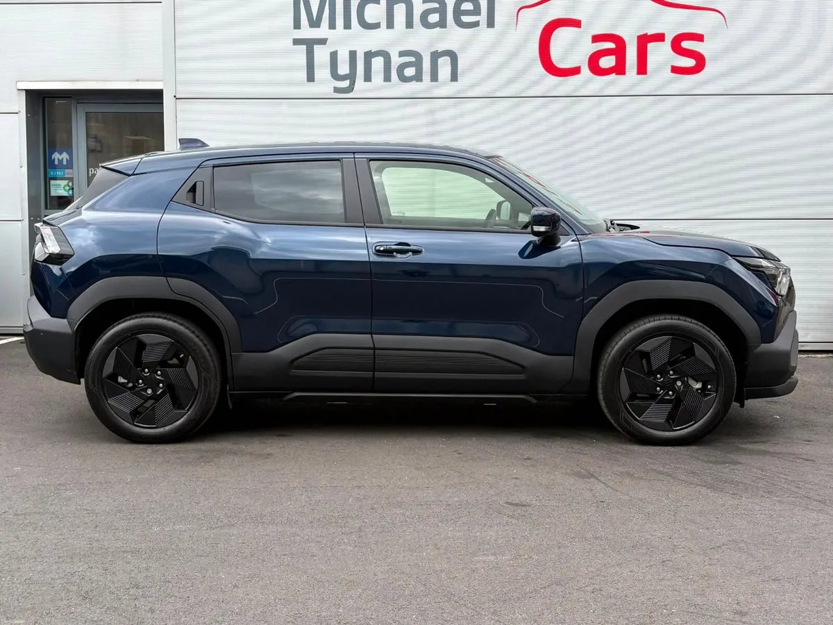 2026 Suzuki e Vitara, 61kwh, CarPlay, Camera - Image 5