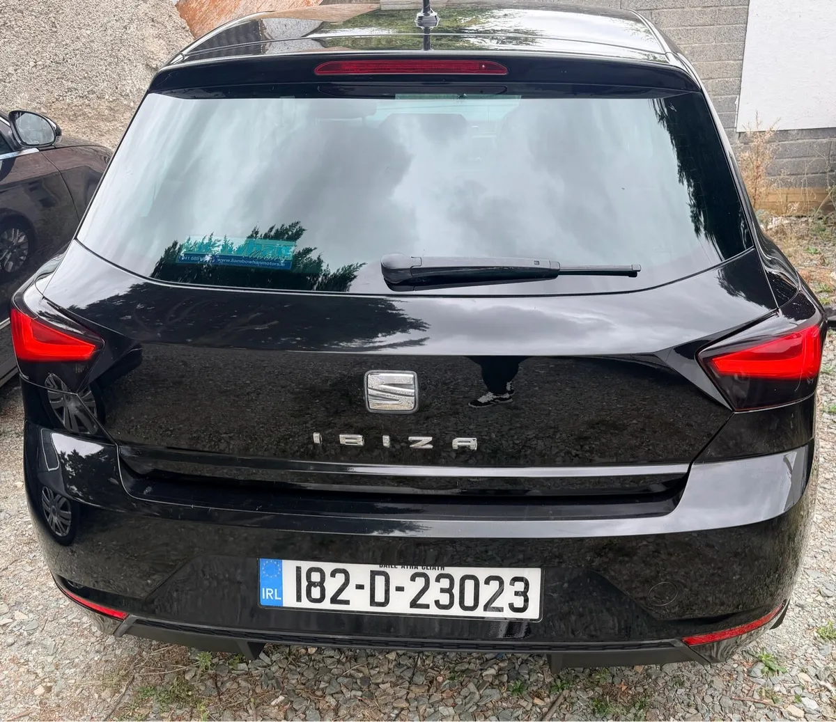 SEAT IBIZA 2018 BLACK 1.6 DIESEL - Image 2