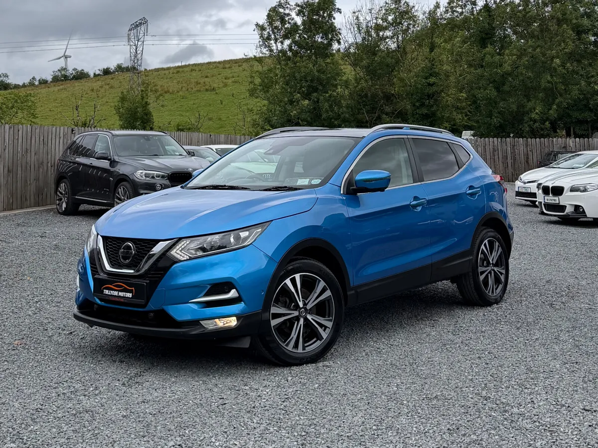 NISSAN QASHQAI SV PREMIUM 2019 PAN ROOF - Image 1