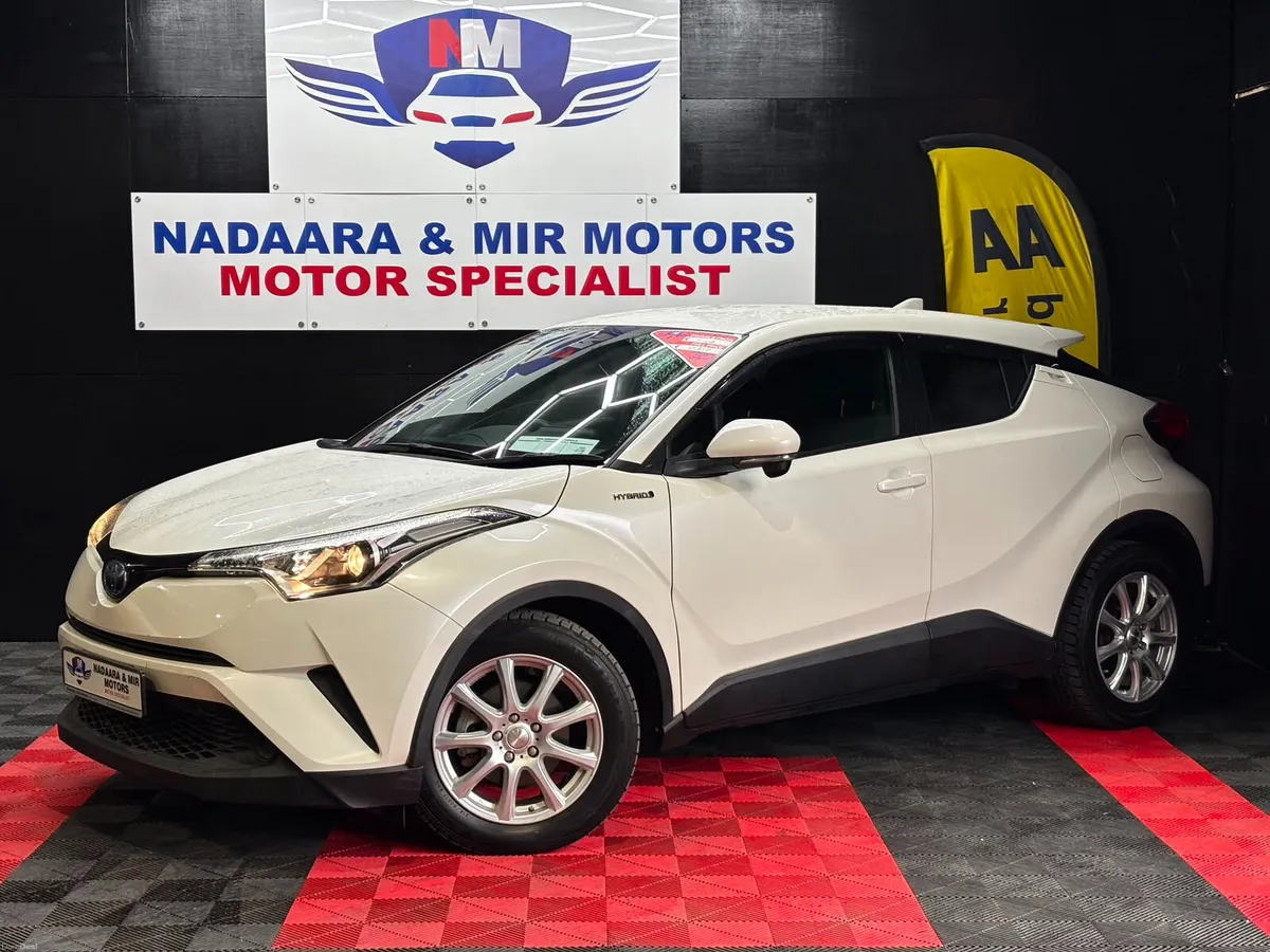 2018 Toyota C-HR - Image 2