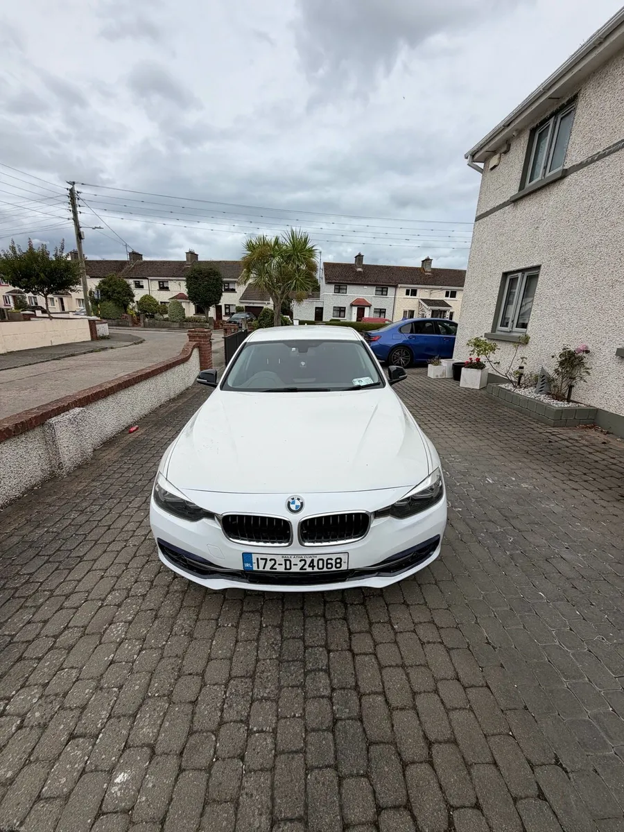 BMW 320D F30 2017 - Image 5