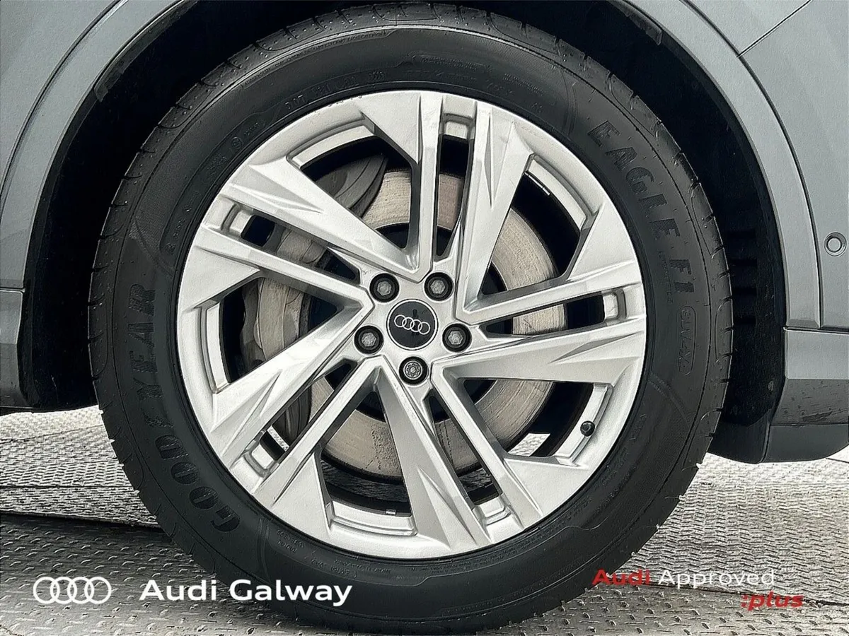 Audi Q7 €869 p/m - 55 TFSI e S-LINE QUATTRO 394PS - Image 6