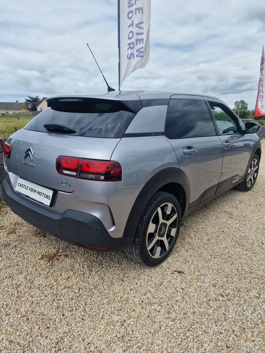 182 Citroen C4 Cactus New Nct Mint - Image 5
