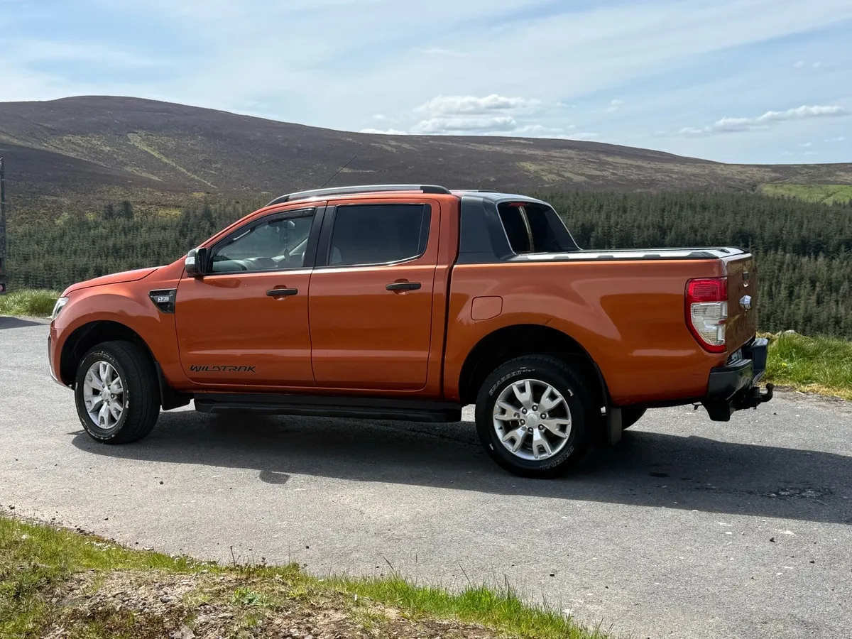 Ford Ranger Wildtrak 3.2 Auto 4x4 - Image 3