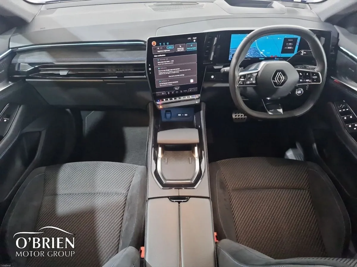 Renault Austral E-TECH Hybrid 200 iconic esprit Al - Image 2