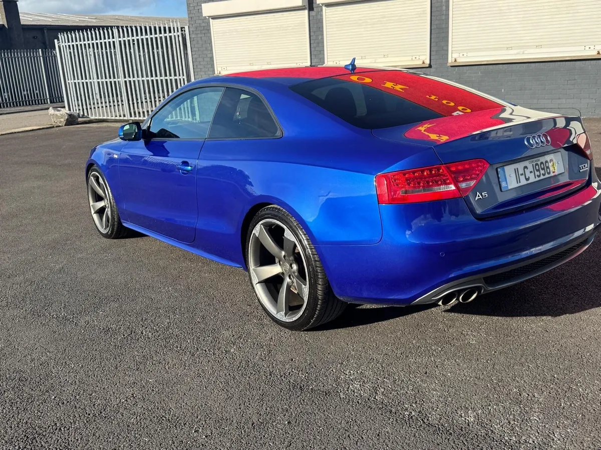 Audi A5 2011 - Image 2