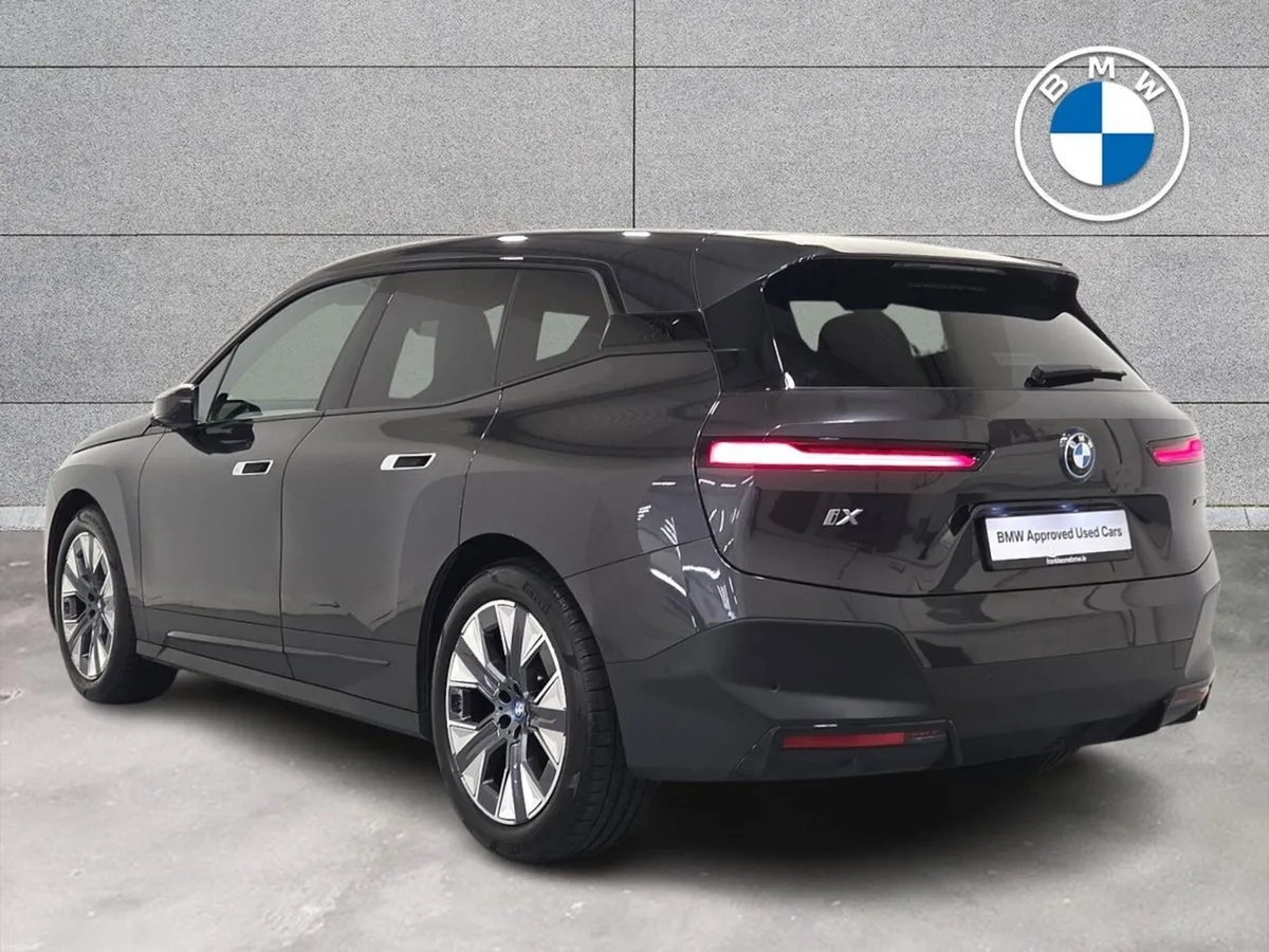 BMW iX xDrive40 Sport - Image 2