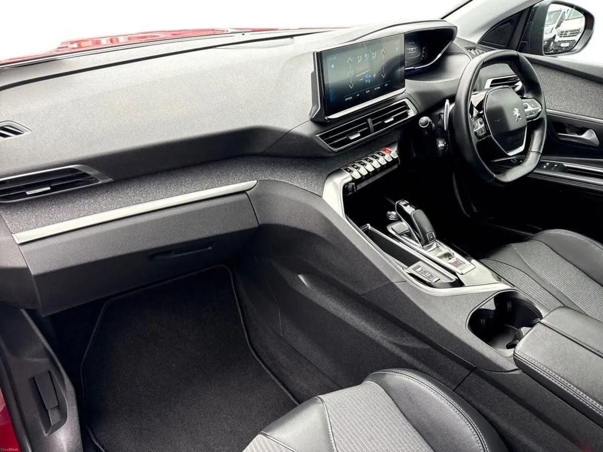 Peugeot 3008 1.5 BlueHDi 130bhp Auto Allure - Image 2