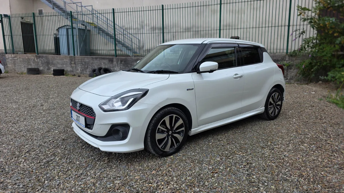 2017 Suzuki Swift RS Hybrid - Image 4