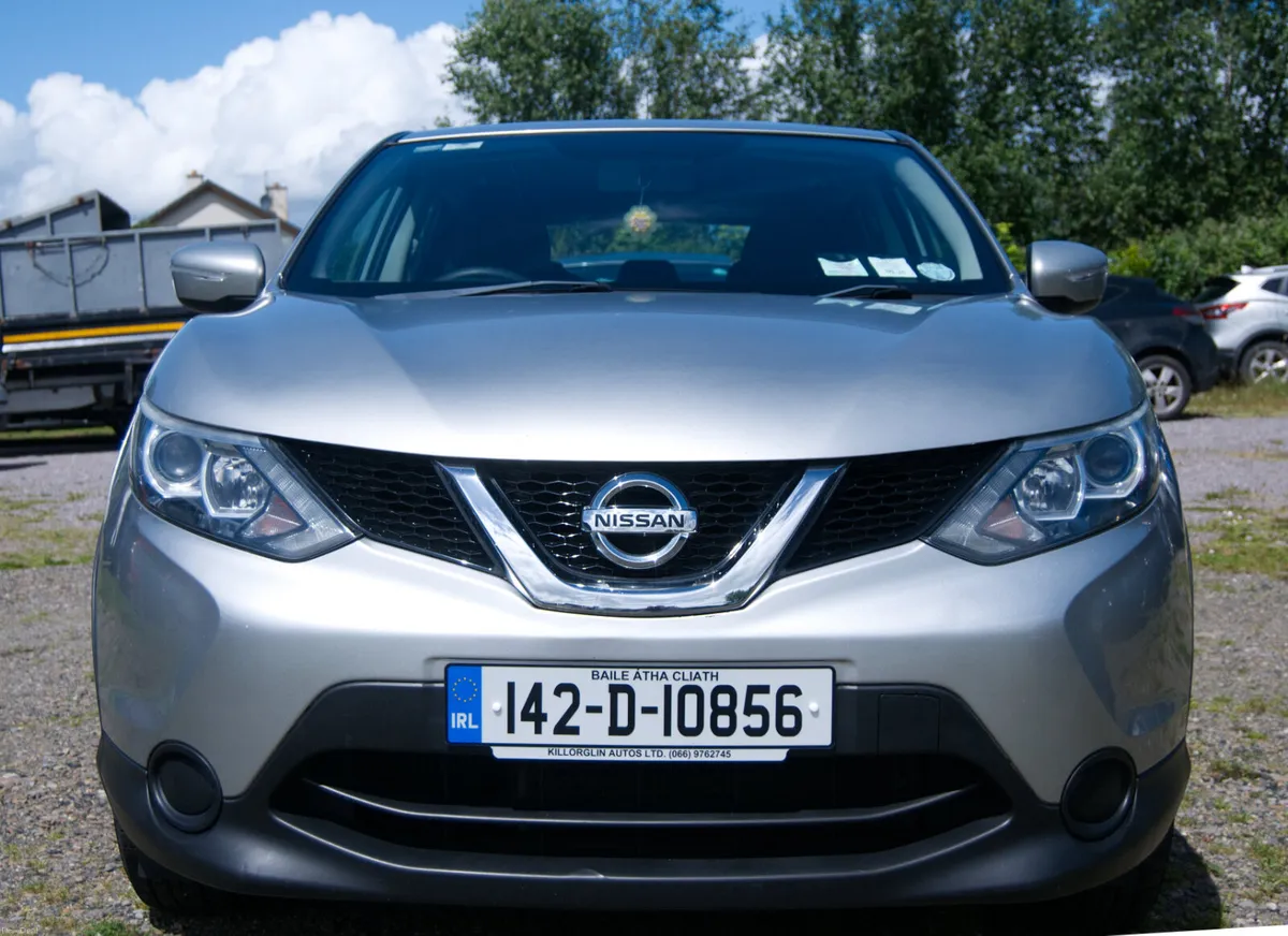 Nissan Qashqai 2014 1.2 PET XE - Image 2