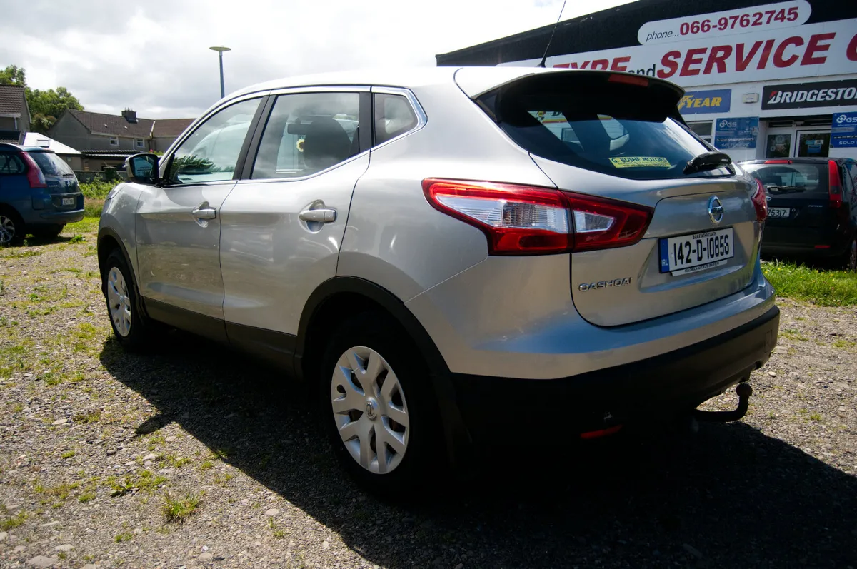 Nissan Qashqai 2014 1.2 PET XE - Image 5