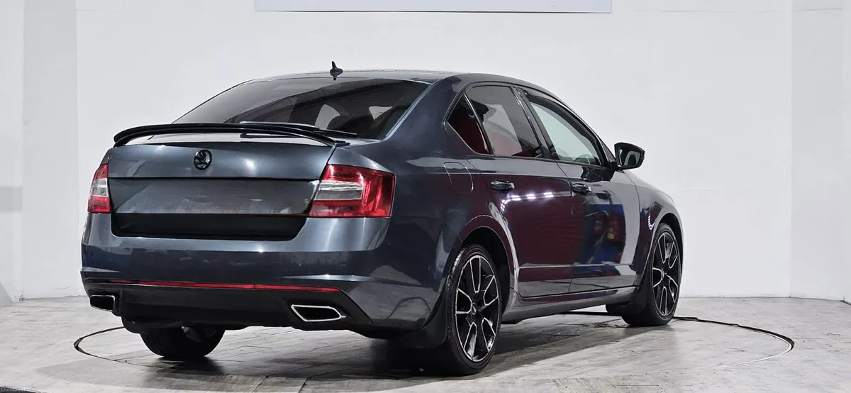 Skoda Octavia VRS - FINANCE AVAILABLE - Image 5