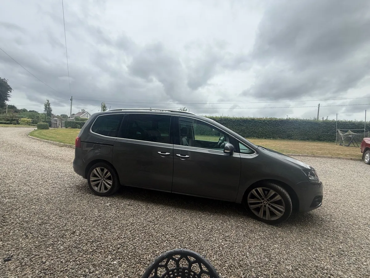 Car - Image 1