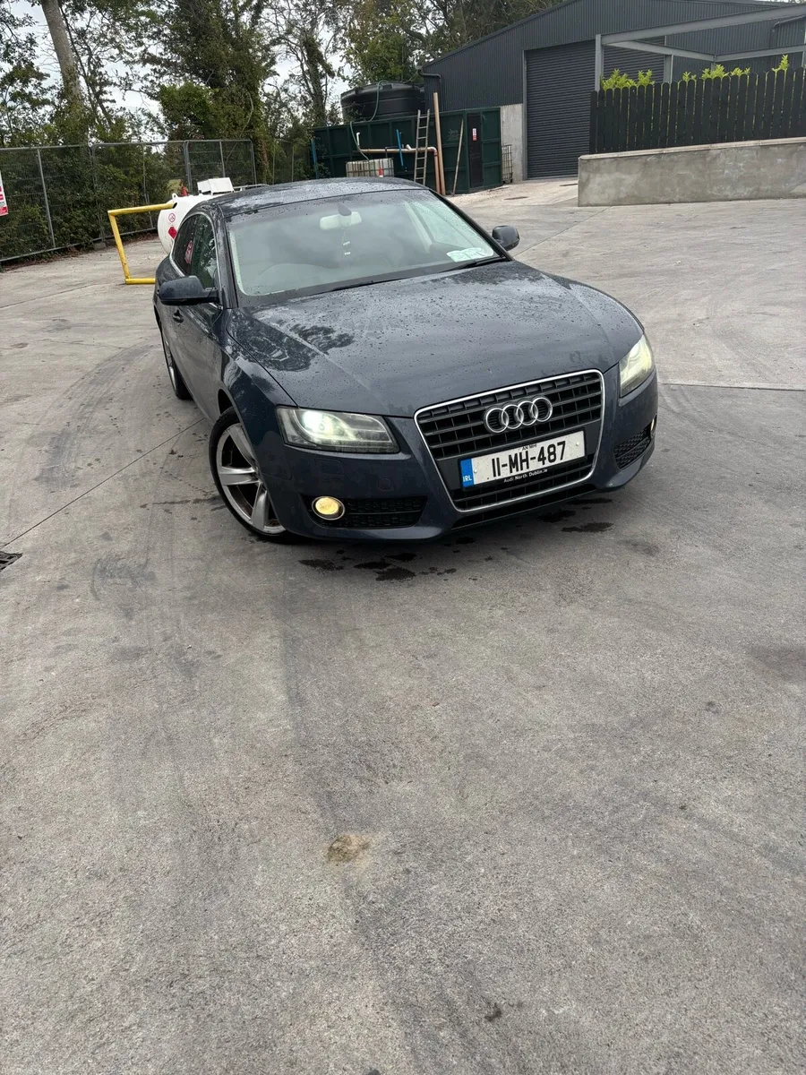 Audi A5 - Image 1