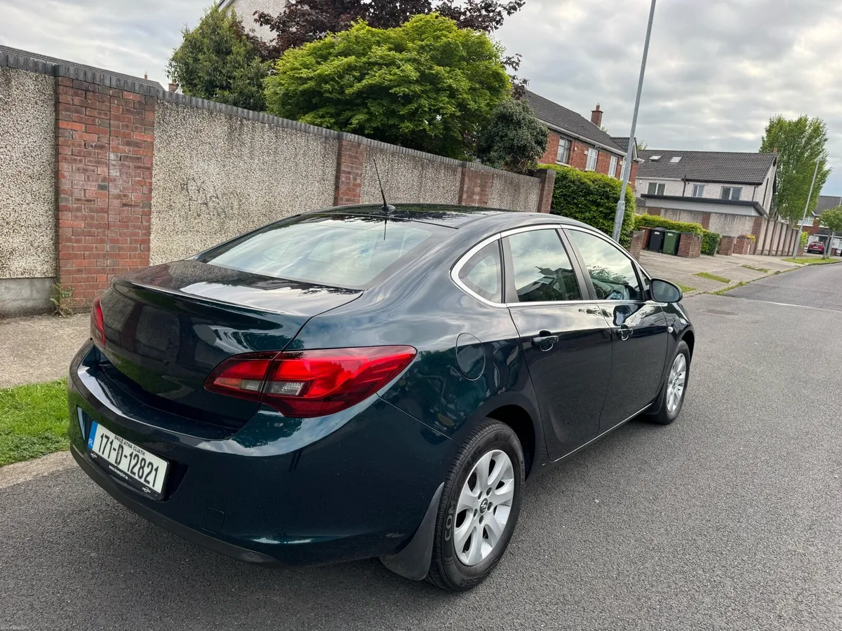 Opel Astra - Image 3