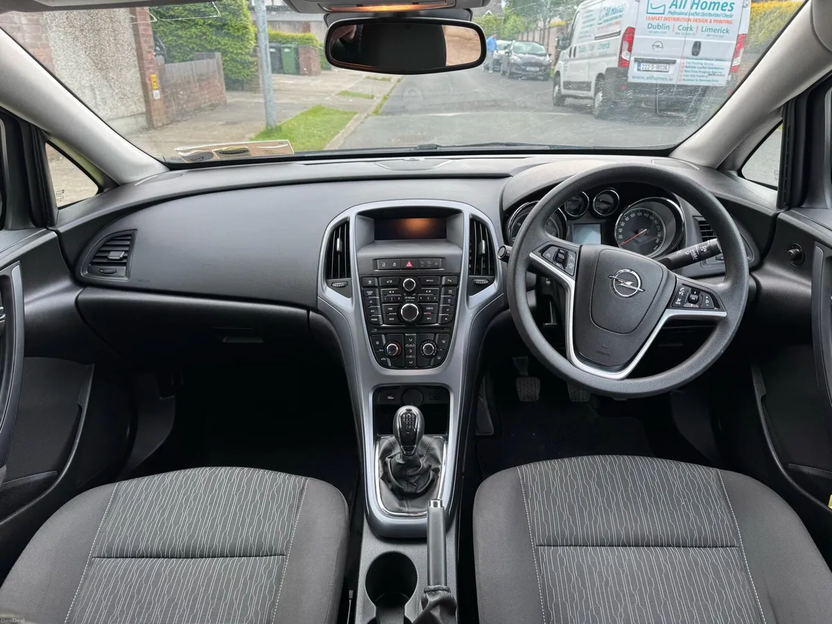 Opel Astra - Image 5