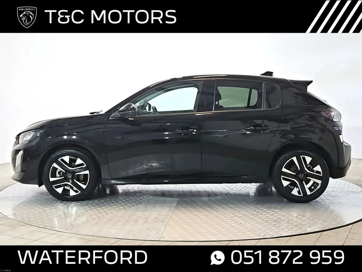 Peugeot 208 1.2 MHEV Puretech 100bhp Allure - Image 5