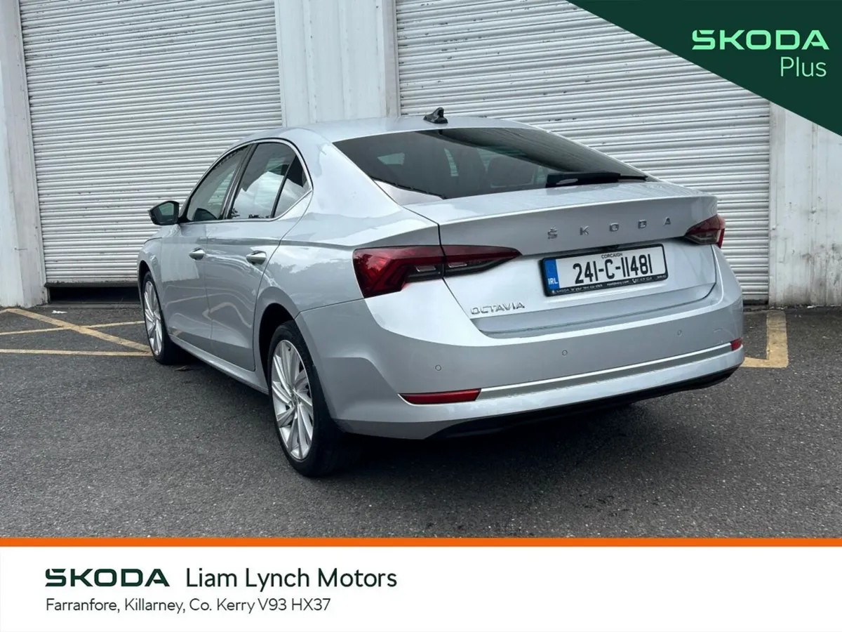 Skoda Octavia OCTAVIA STYLE 2.0 TDI 115 BHP DSG ** - Image 3