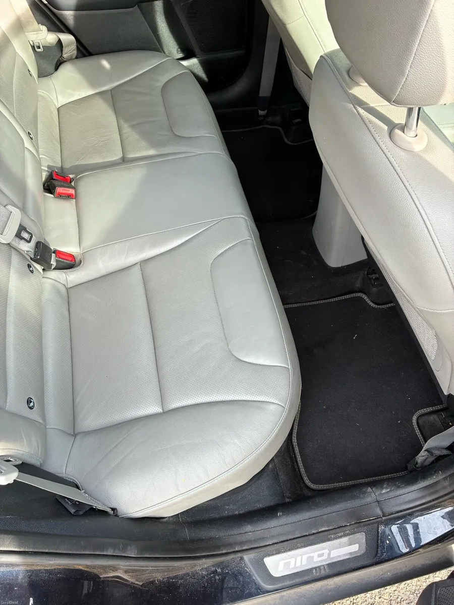 2018 Kia Niro - Image 5