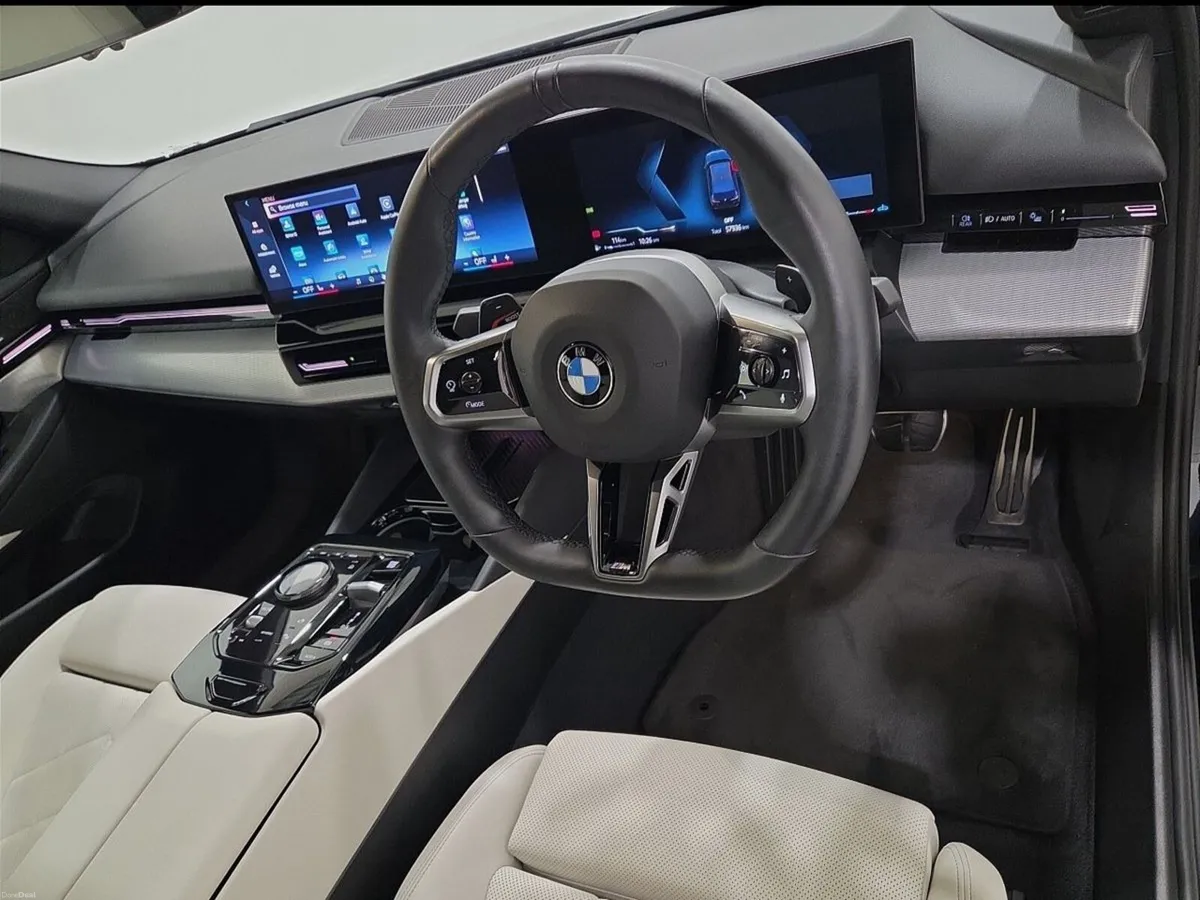 BMW 5-Series 520i M Sport Saloon - Image 6