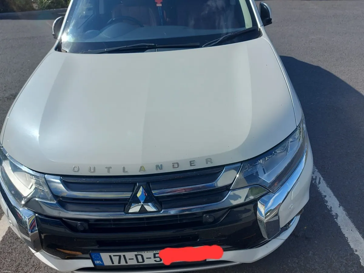 Mitsubishi Outlander 2017 - Image 2