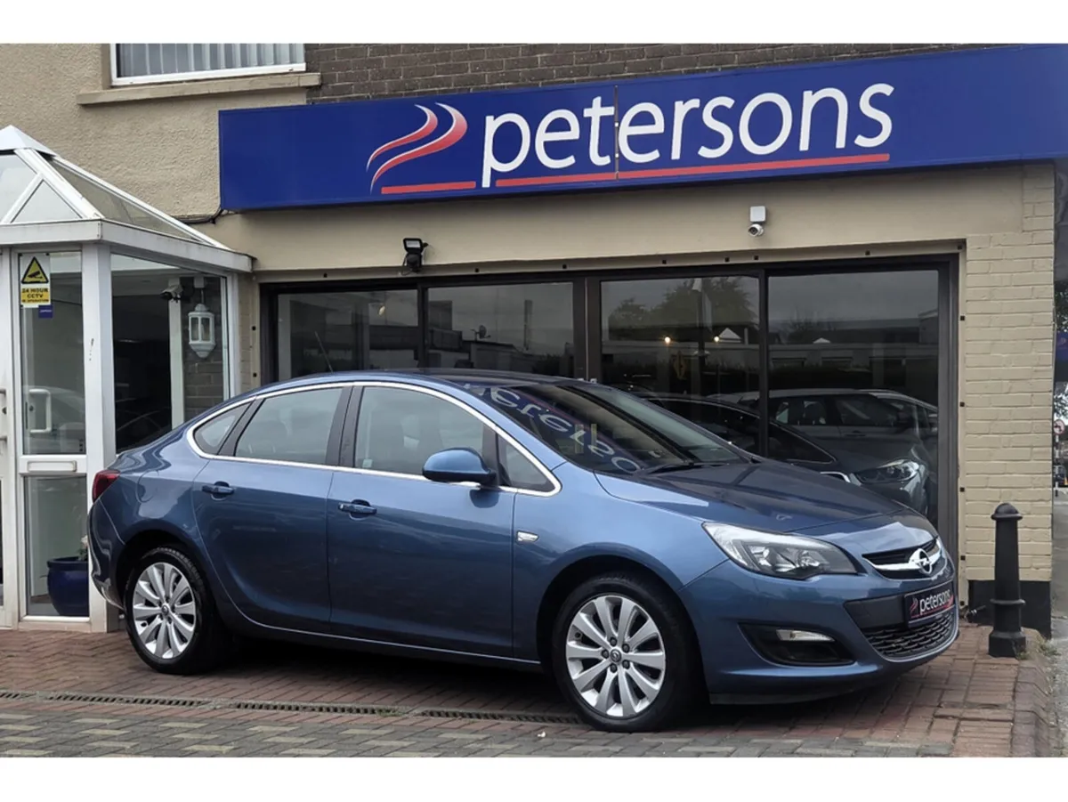 Opel Astra NOTCHBACK SALOON 1.4 T S/S 4DR - Image 1