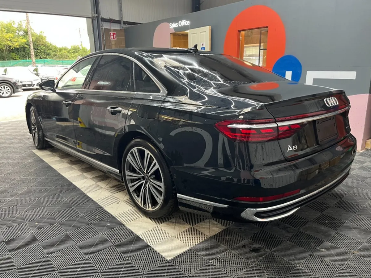 Audi A8 2024 AUDI A8 PHEV 4WD 60 TFSI E QUATTRO AU - Image 5