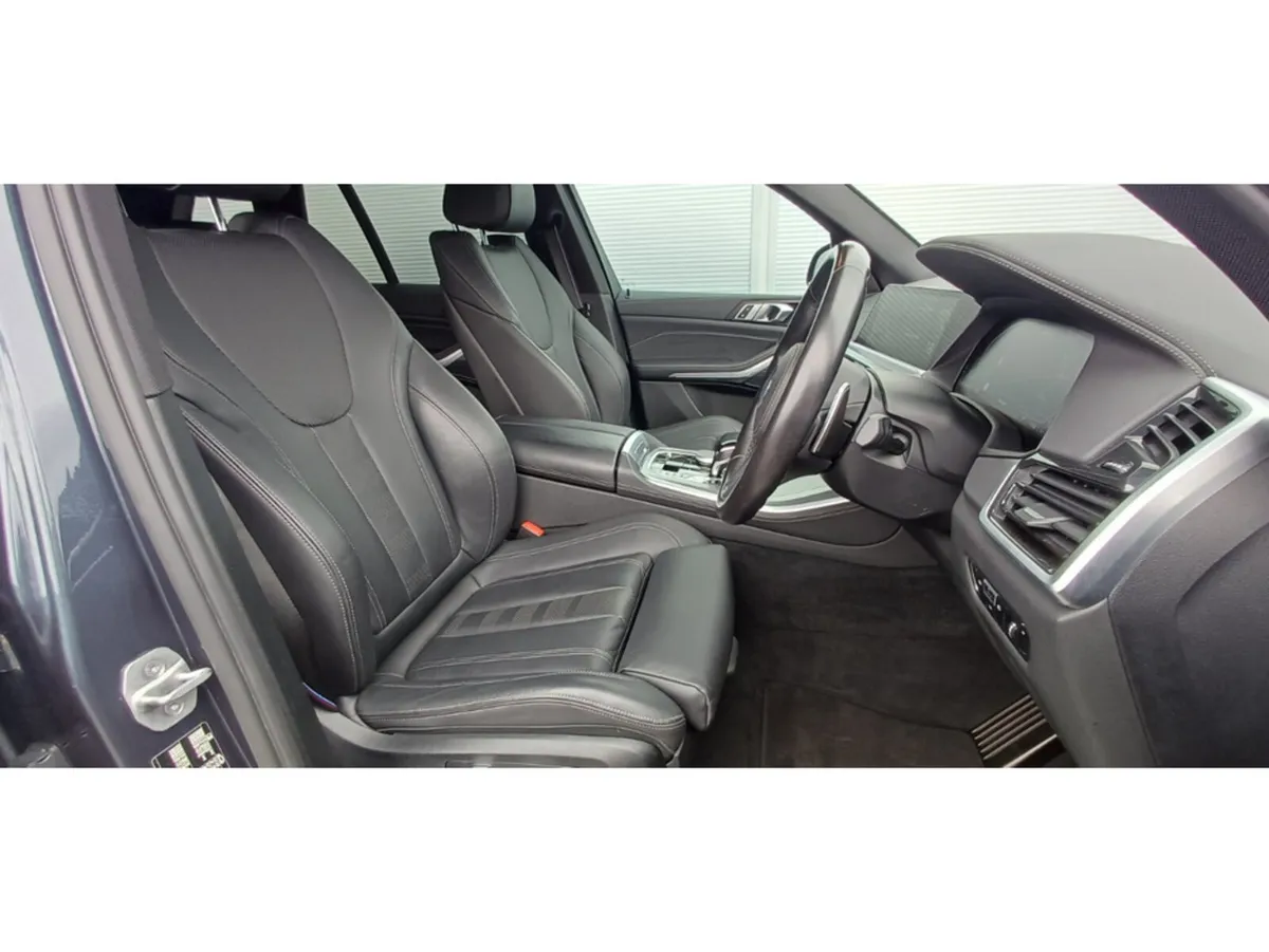 BMW X5 XDRIVE45E M SPORT AUTO - Image 6