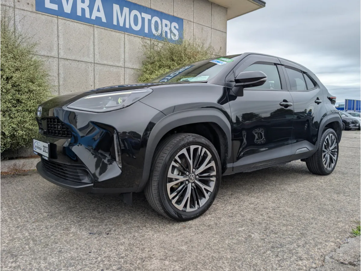 Toyota Yaris Cross Z HYBRID AUTOMATIC 1.5 PETROL / - Image 4