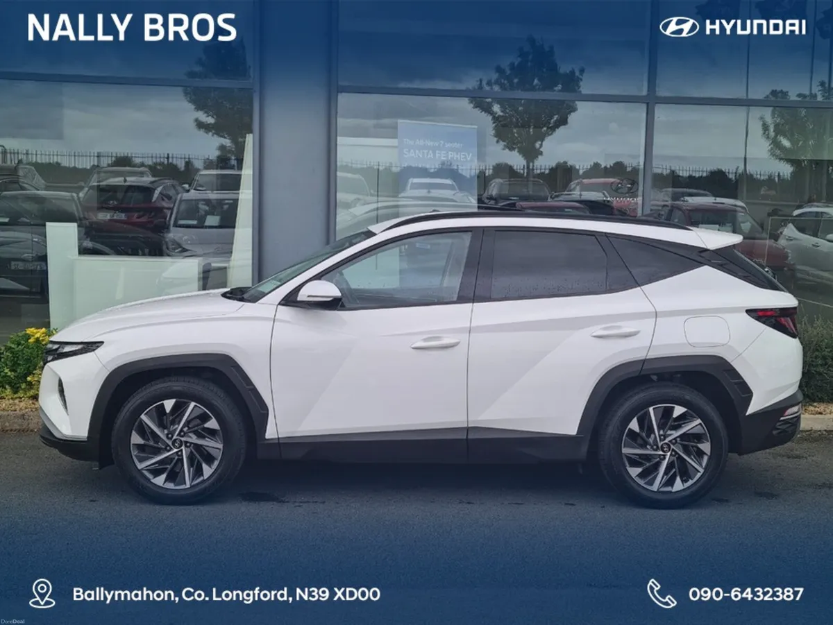Hyundai Tucson IX35 EXECUTIVE 2WD 5DR - Image 3