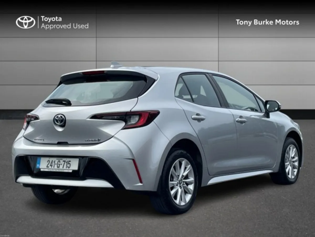 Toyota Corolla 5dr Hatchback - LUNA - 1.8 Hybrid & - Image 2