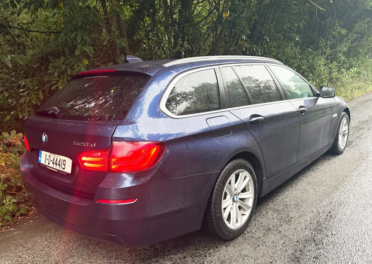 BMW 520D SE Touring Automatic 2011 - Image 5