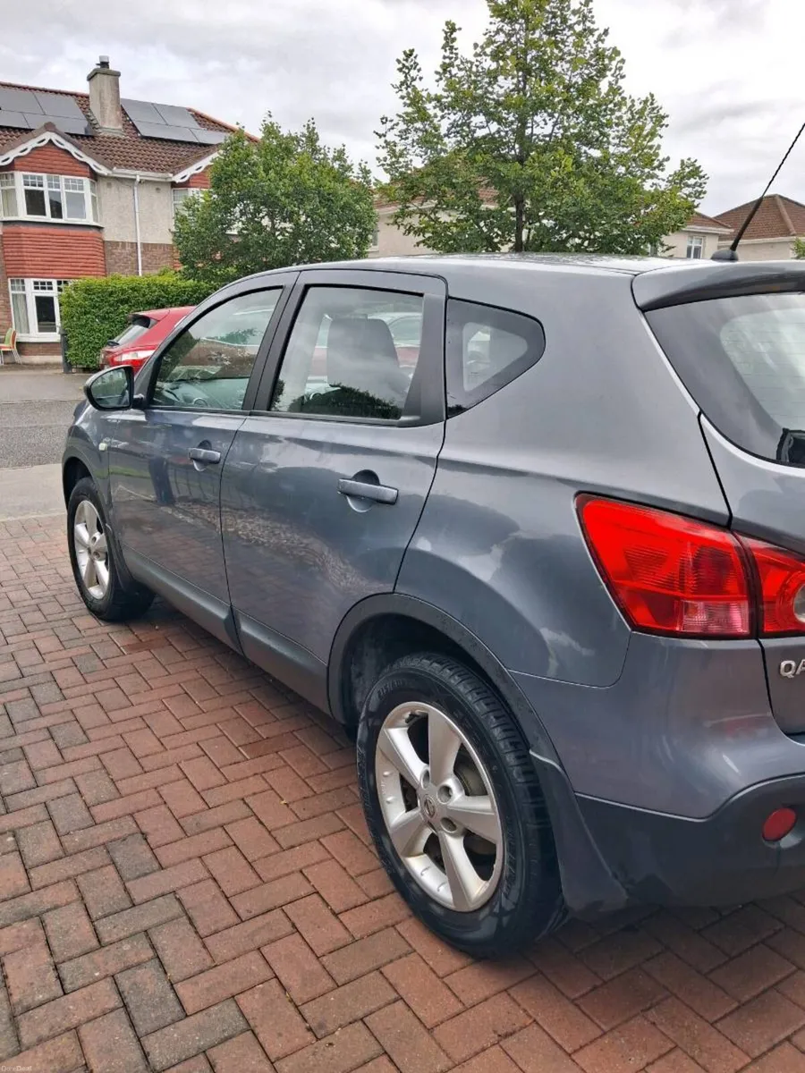 Car - Image 3