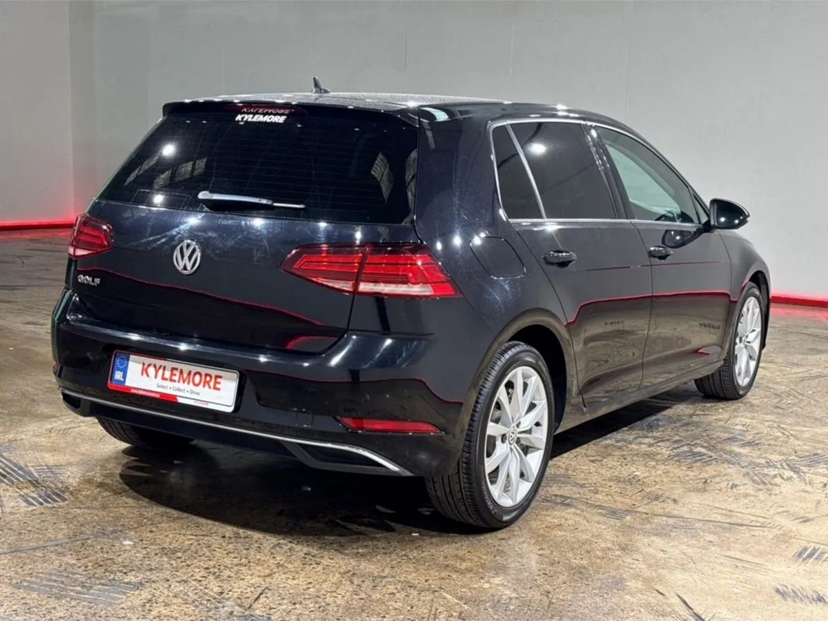 Volkswagen Golf 1.2 AUTOMATIC TSI COMFORT LINE - F - Image 3