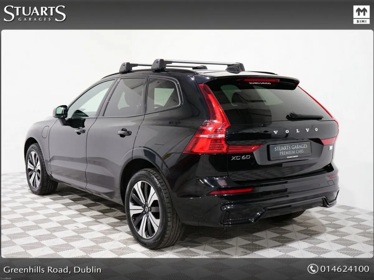 Volvo XC60 T6 XC60 PLUS DARK: PANORAMIC SUNROOF, 1 - Image 2