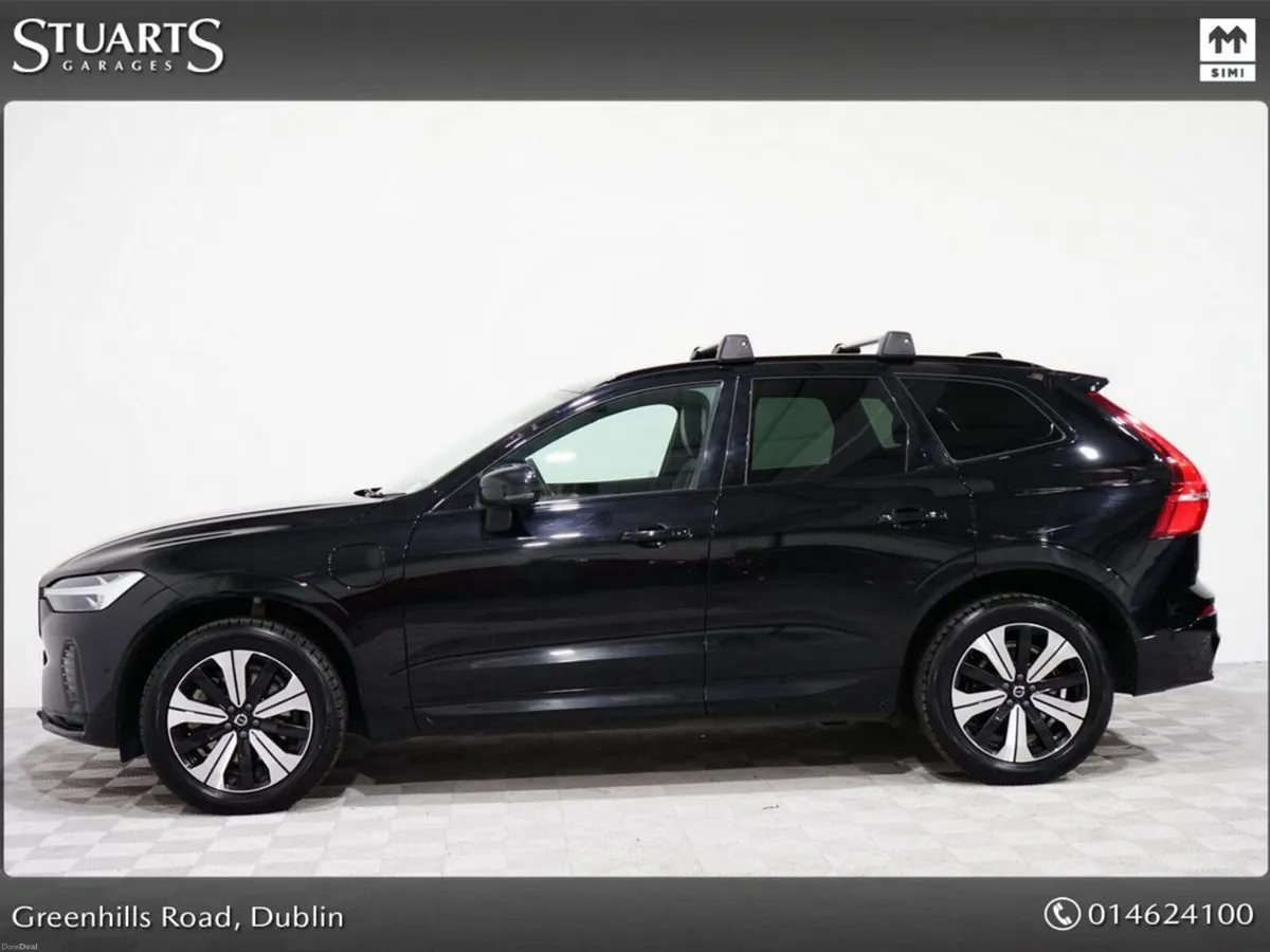 Volvo XC60 T6 XC60 PLUS DARK: PANORAMIC SUNROOF, 1 - Image 6