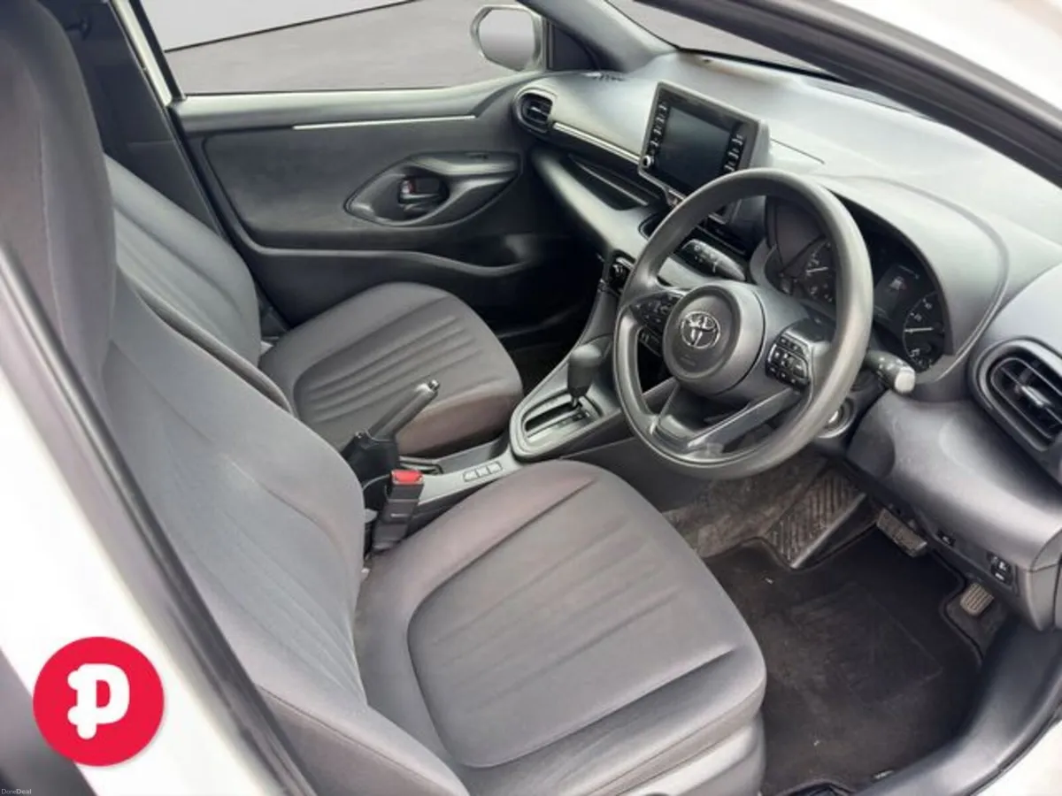 Toyota Yaris Hybrid X Auto - Straight Sale Discoun - Image 6