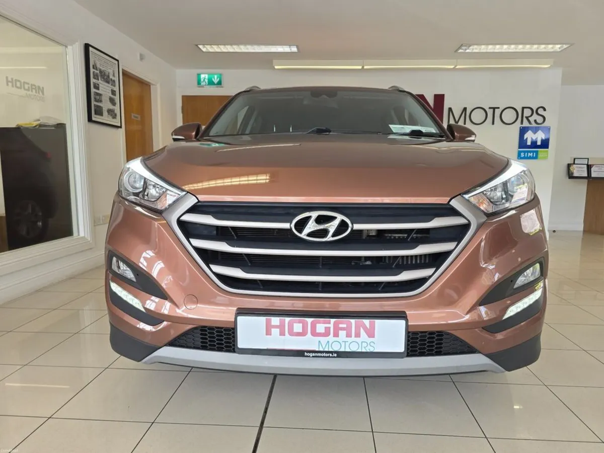 Hyundai Tucson 1.7 SE NAV - Image 2