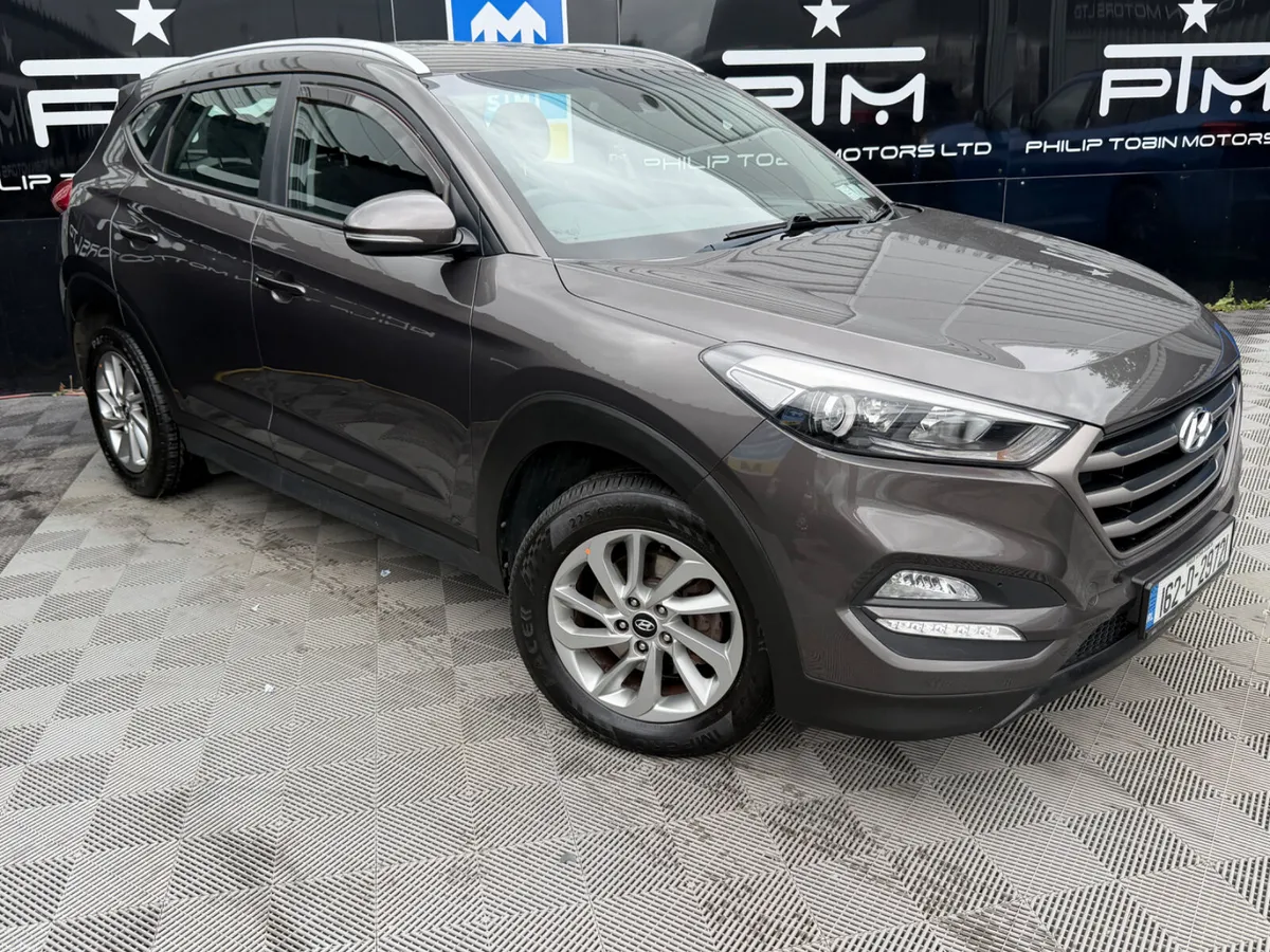 Hyundai Tucson 1.7CRDI SE BL/DR 5 DR - Image 3