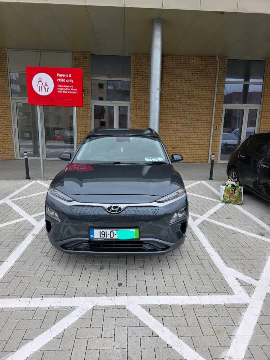 Hyundai Kona 64 kwh Long Range - Image 2