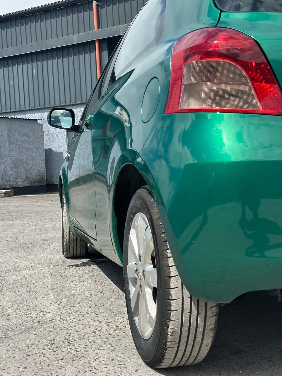 Toyota Yaris 2007   1.3l Petrol - Image 4