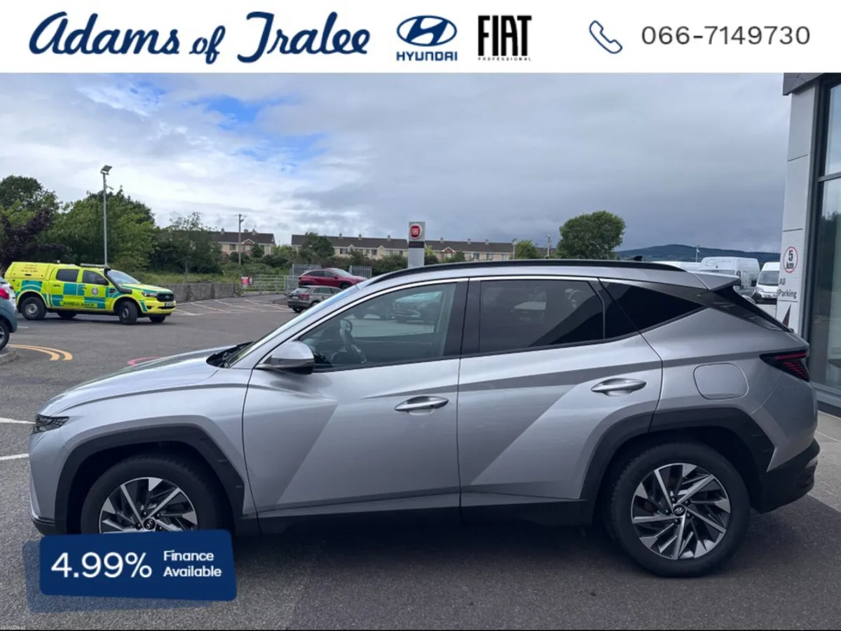 Hyundai Tucson IX35 EXECUTIVE PLUS DIESEL 5 5DR - Image 2