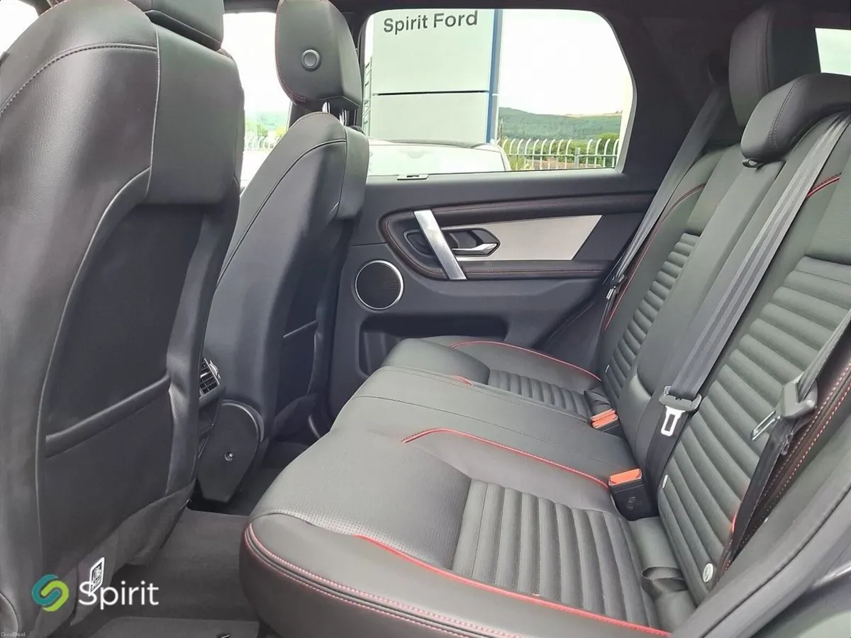 Land Rover Discovery Sport R-Dynamic  P300 Black E - Image 5
